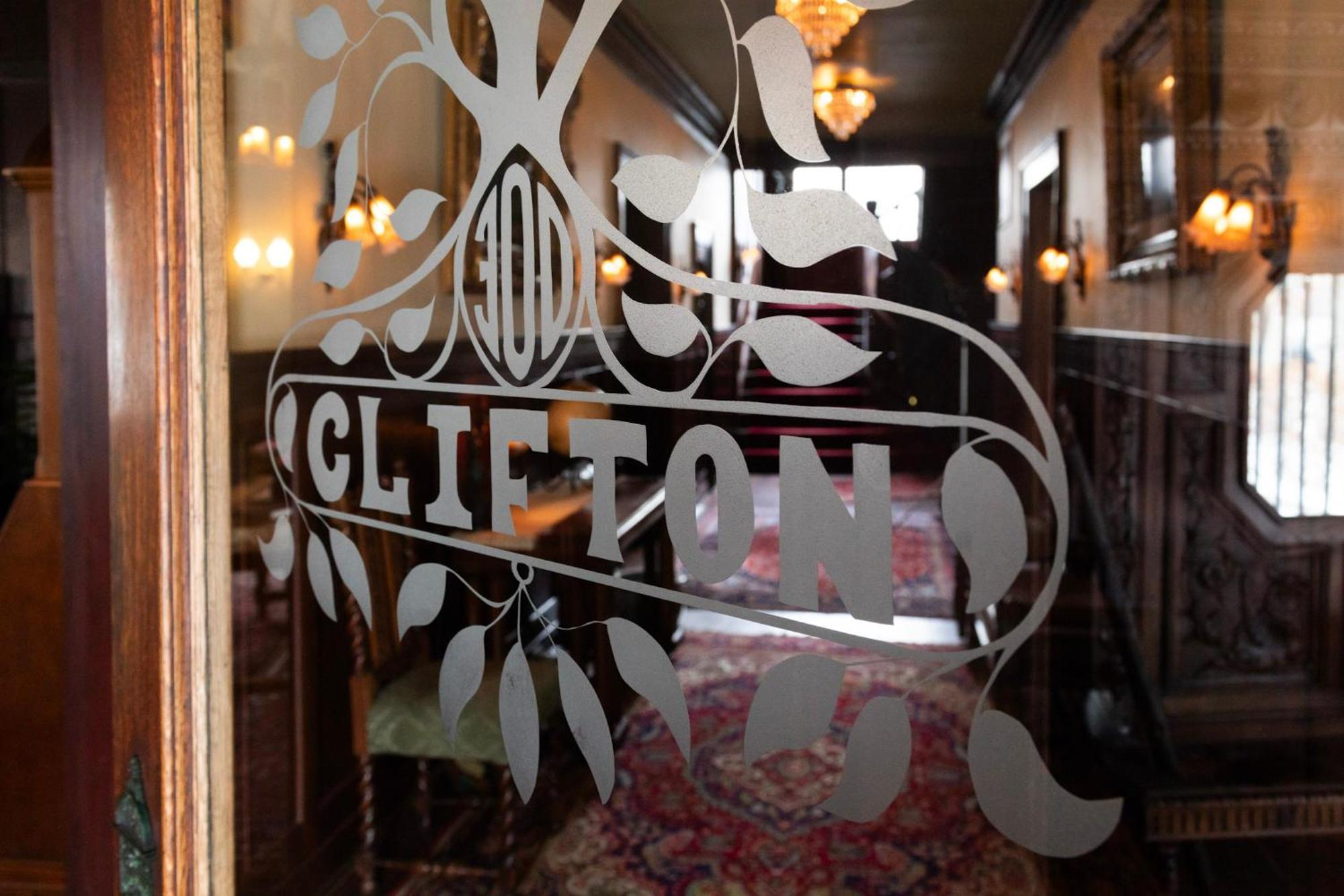 300 Clifton Bed & Breakfast Minneapolis Eksteriør bilde