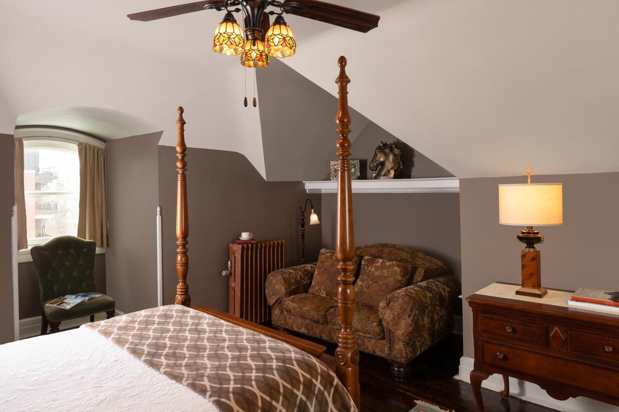 300 Clifton Bed & Breakfast Minneapolis Eksteriør bilde