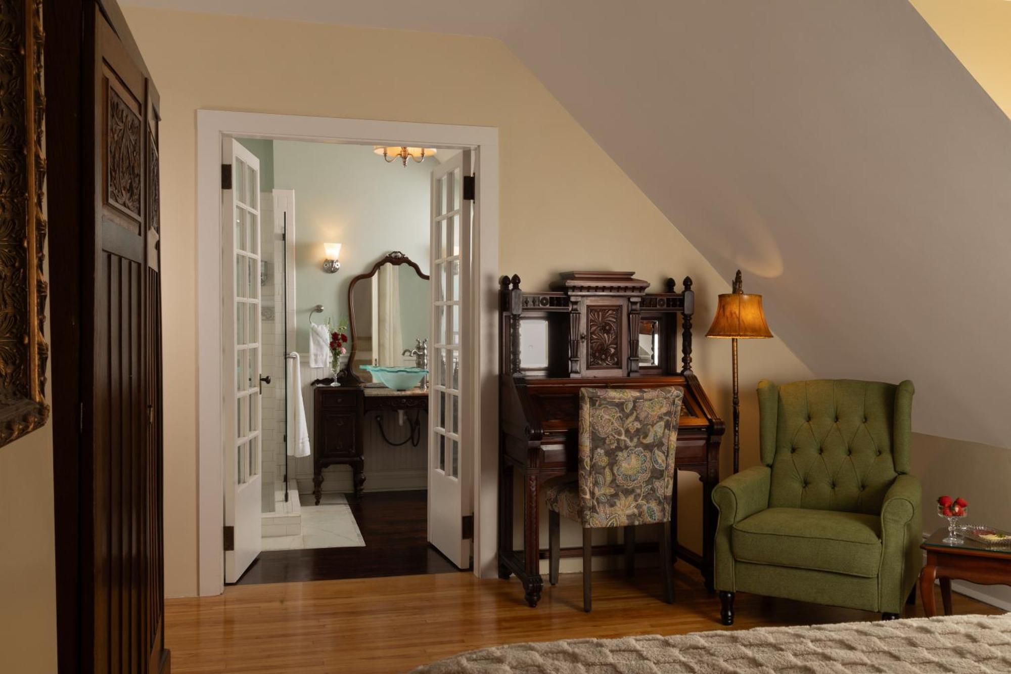 300 Clifton Bed & Breakfast Minneapolis Eksteriør bilde
